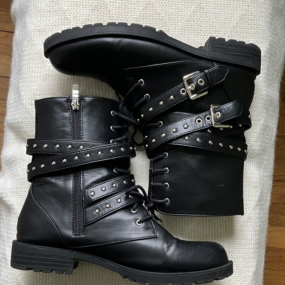 Black Studded Women's Boots - Picture 3 of 13